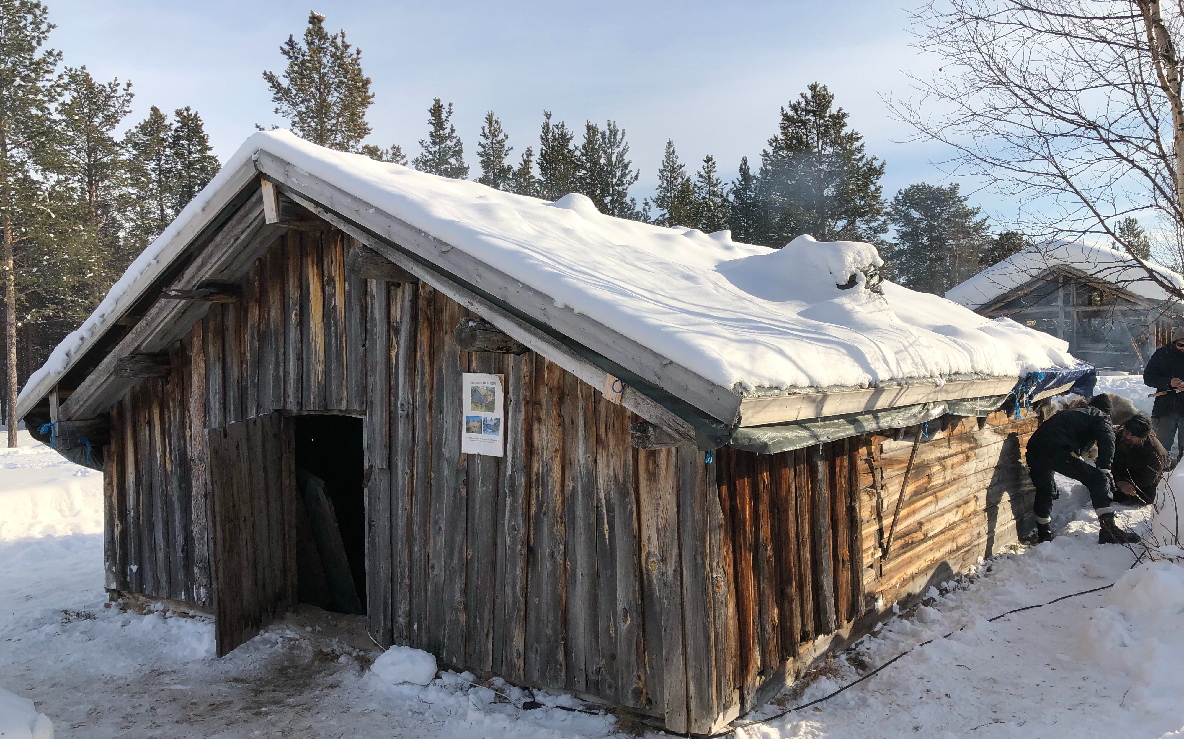 Fjøs frå Jávrebaijnjárga