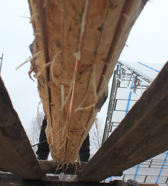 Undersiden av stokken etter saginga