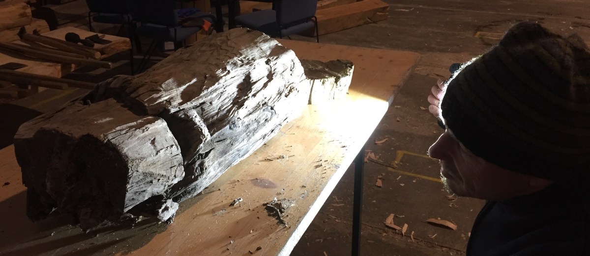 Med tradisjonshandverkerens fagkunnskap i tolkning av arkeologisk&nbsp;materiale